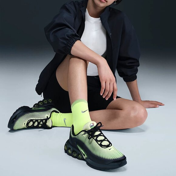Nike Air Max DN AMD Running Shoes Green HV3521-700, Men’s 8.5/Women’s 10 (New) main image 5